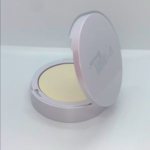 It Cosmetics Powder 🤍